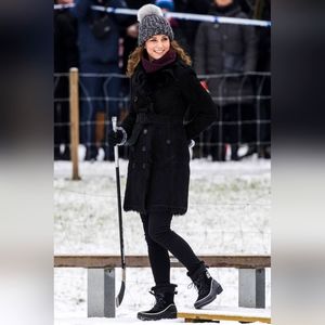 Sorel Tivoli III - New Condition